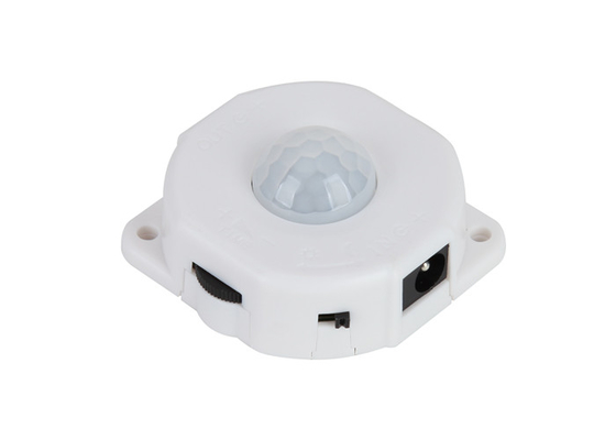 Plástico infrarrojo del ABS de PIR Motion Presence Sensor Switch 220V IR del cuerpo humano