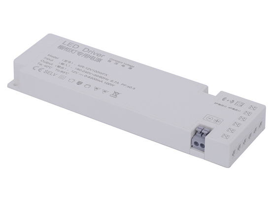 Conductor blanco Power Supply 8A 100W de 12V Constant Voltage LED para la luz de Carbinet